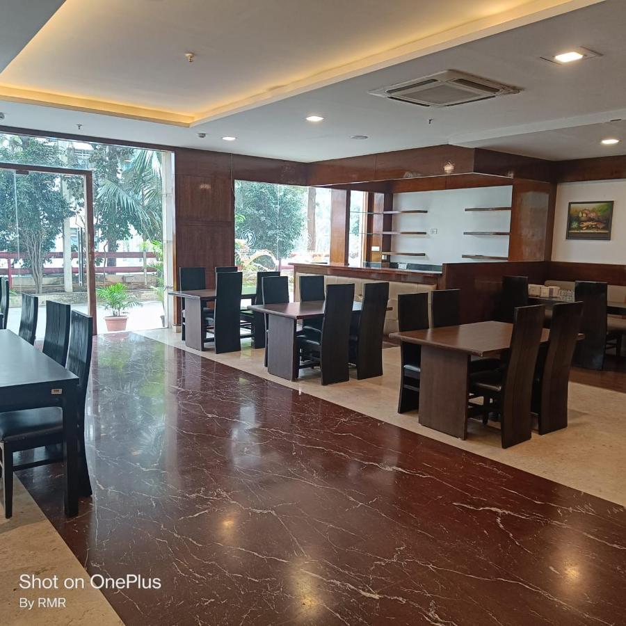 Astra Hotels & Suites Whitefield Near To Nallurahalli Metro Station And Ktpo Bangalore Exterior foto